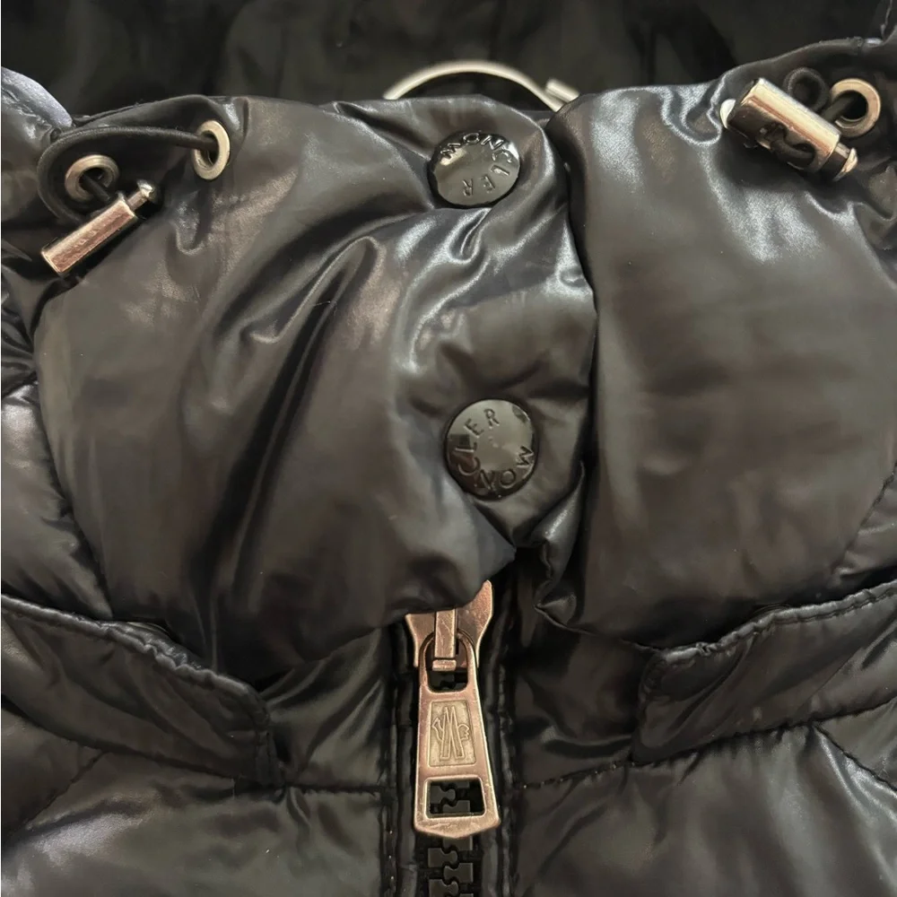 SALE‼️MONCLER Down Black Puffer Jacket with adjustable hood size 1 - Picture 4 of 16